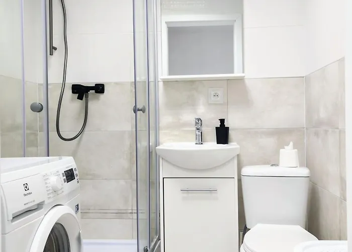 Hostel сapsule Kijowska Stadium Floor -1 No Window - Self Check In Warschau