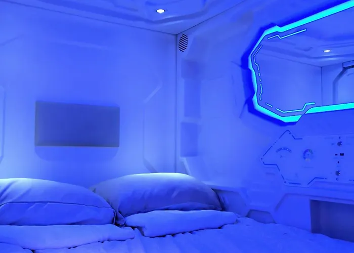 сapsule Kijowska Stadium Floor -1 No Window - Self Check In *