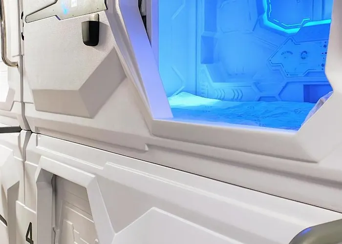 Auberge de jeunesse сapsule Kijowska Stadium Floor -1 No Window - Self Check In