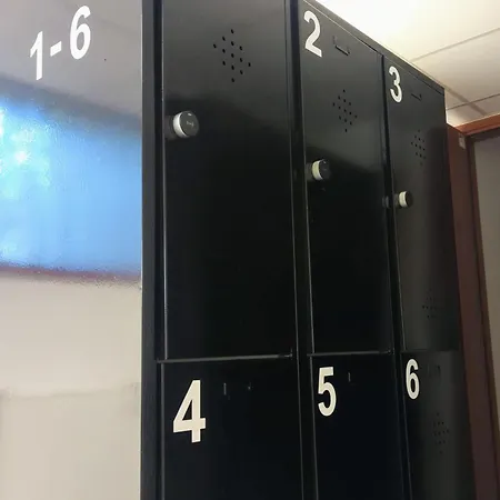 Hostal сapsule Kijowska Stadium Floor -1 No Window - Self Check In *